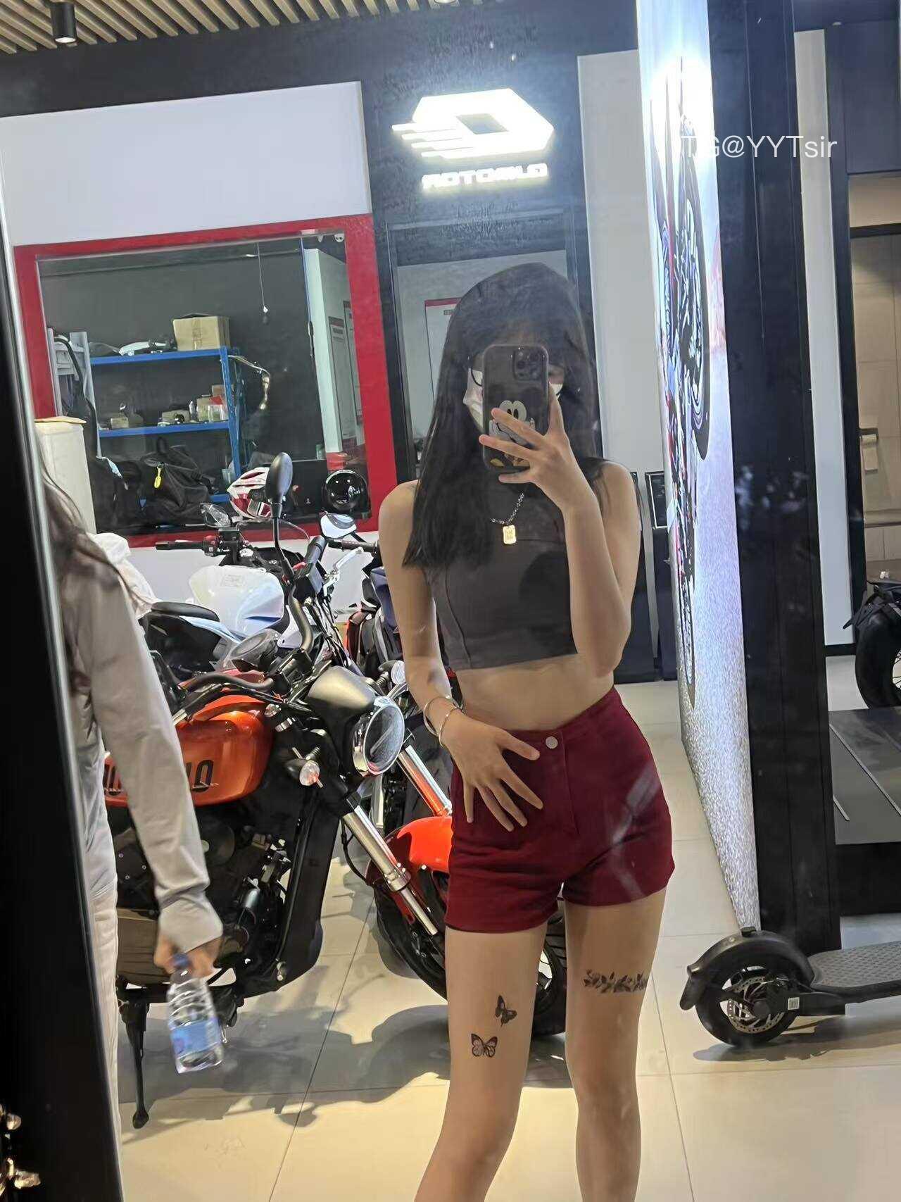 皮卡邱 2025-05-29 14:40:31 值得庆幸的是现在谁在我心里都不起波澜。