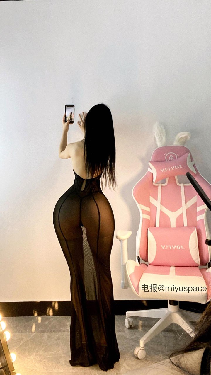 洋洋不是洋妞 2025-05-31 08:36:34 《❤️丁丁》黑丝透纱