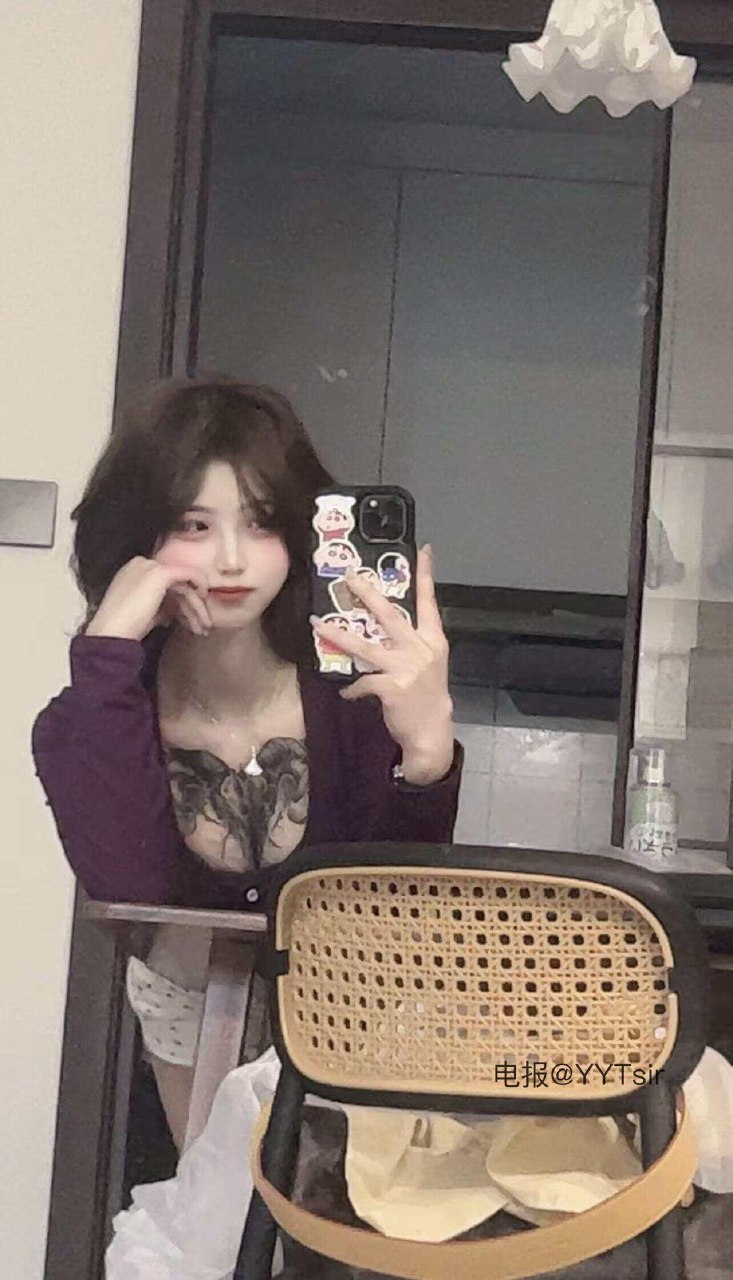 吞吞 2025-05-29 15:23:00 封面越乖，内容越嗨😯