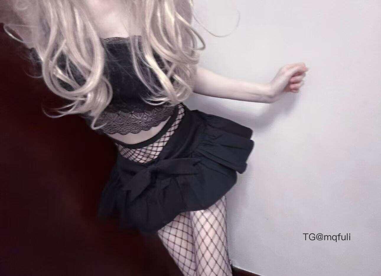 草莓酸奶 2025-05-29 15:21:07 说什么怎么说算了吧早点睡