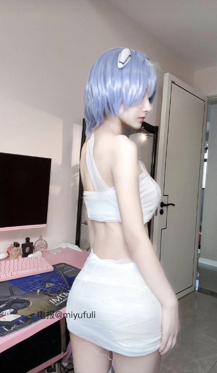 小熊酱 2025-05-28 11:33:05 其实早睡两个小时并不会错过什么重要消息