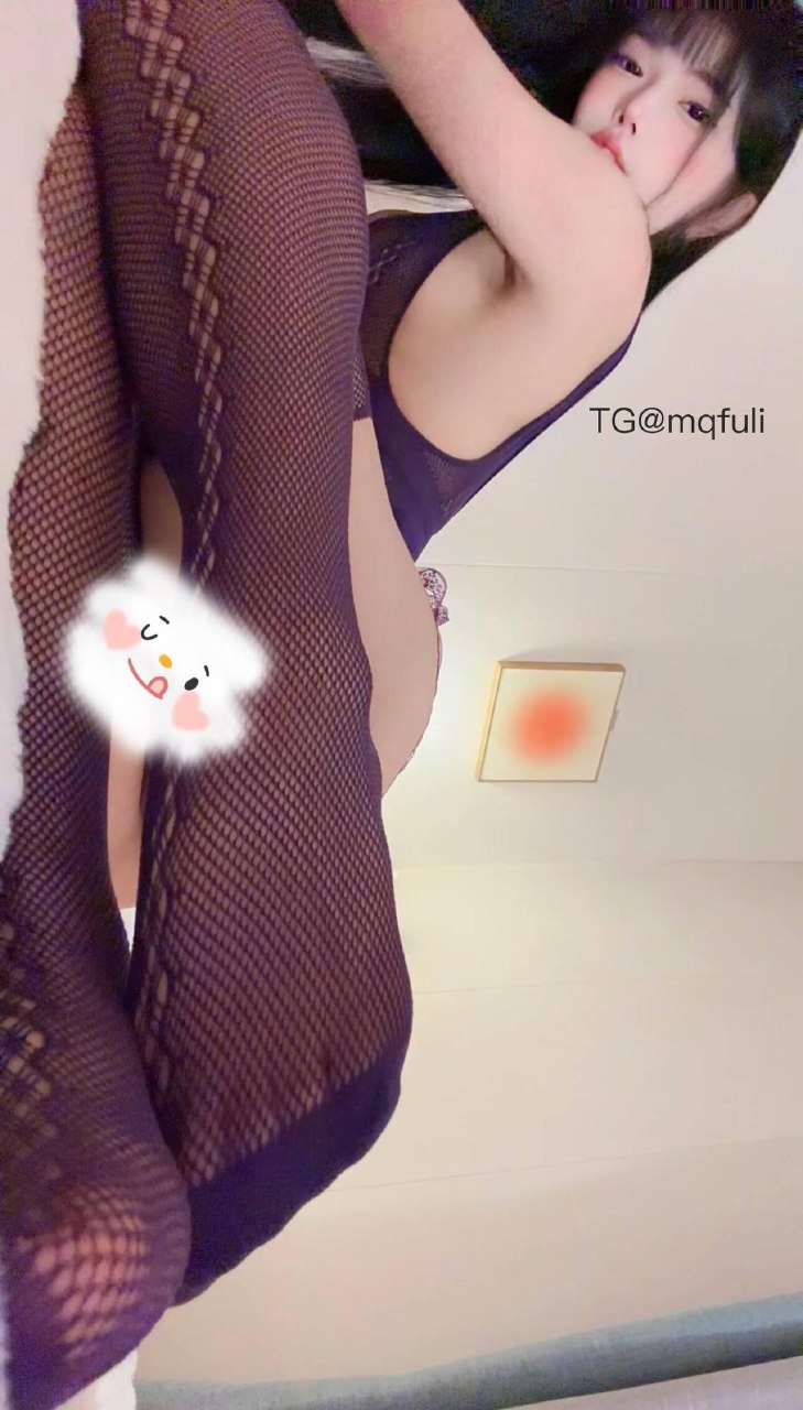 妮好甜 2025-05-23 11:58:13 许嵩妹妹很有眼光啊😆