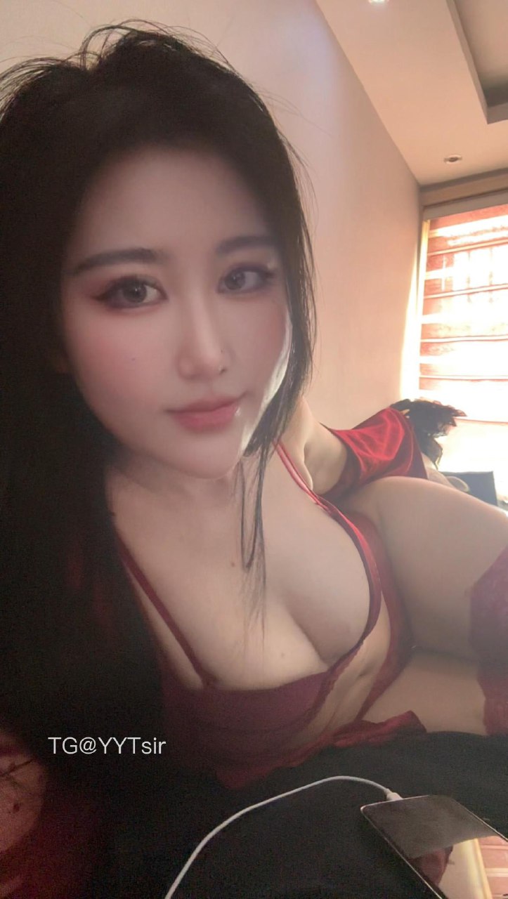 叶子姐姐 2025-05-30 13:49:02 男友视角【vip免费看 漏脸版】#小妈#