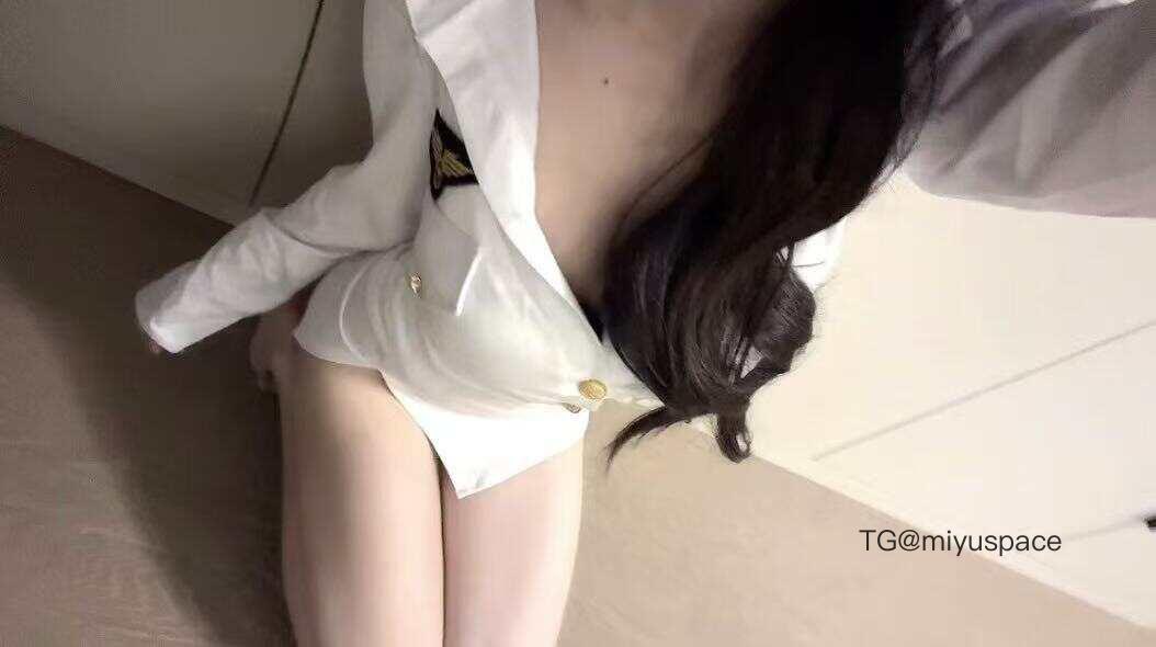 小马漫漫 2025-05-27 02:12:46 看你挺会走路，要一起散步吗