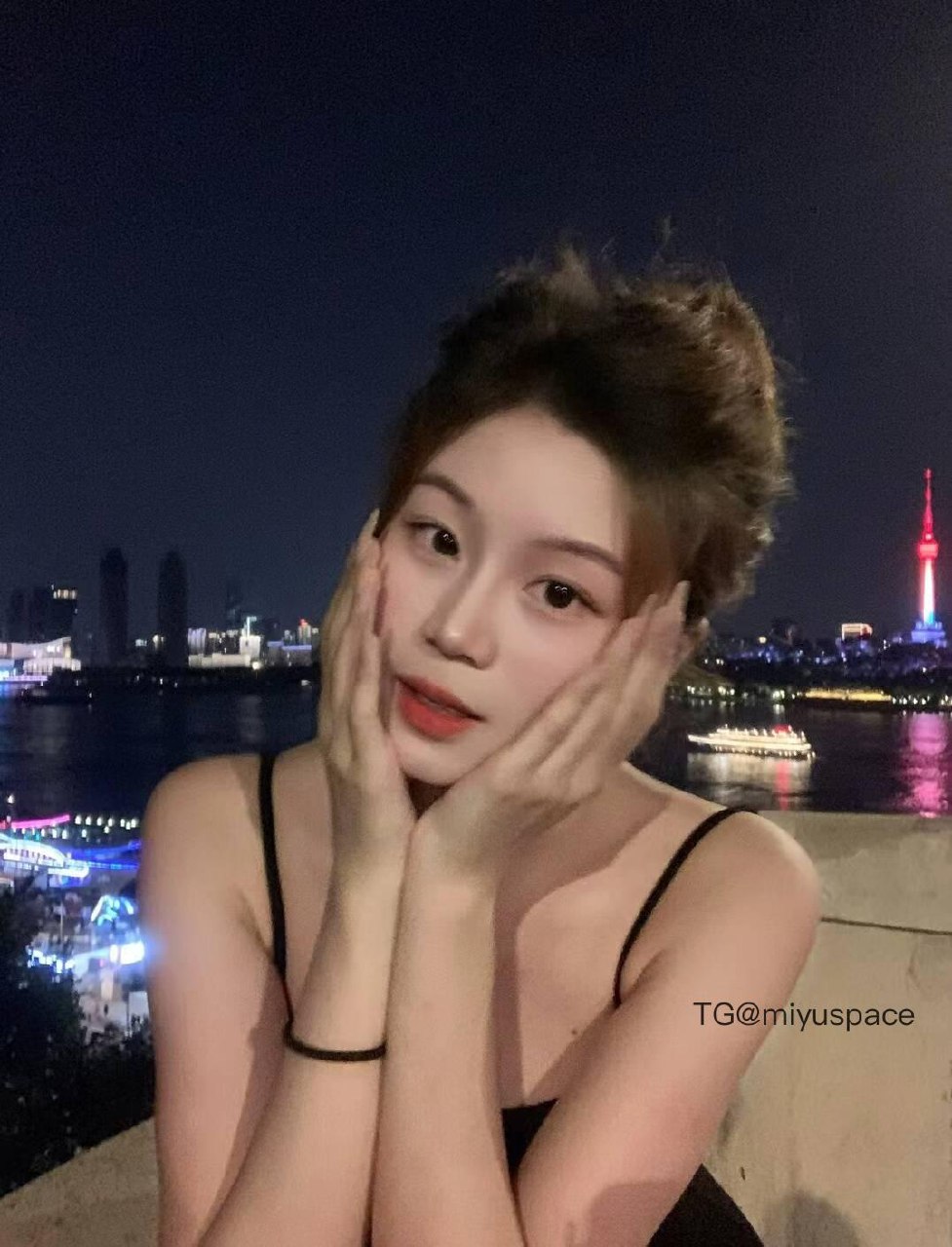 冰糖雪梨 2025-05-29 10:50:09 混蛋 看什么