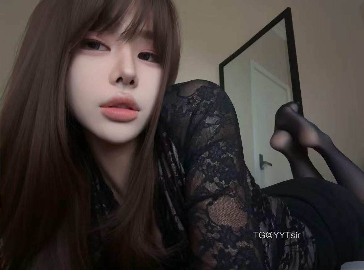 张雅智 2025-05-31 10:32:51 需要足够的自由和浪漫 爱与被爱