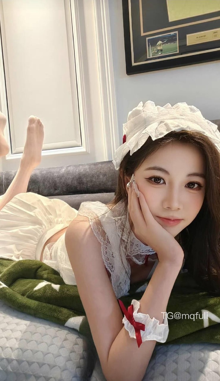 刘二萌 2025-05-27 10:58:20 封面越乖，内容越嗨😯