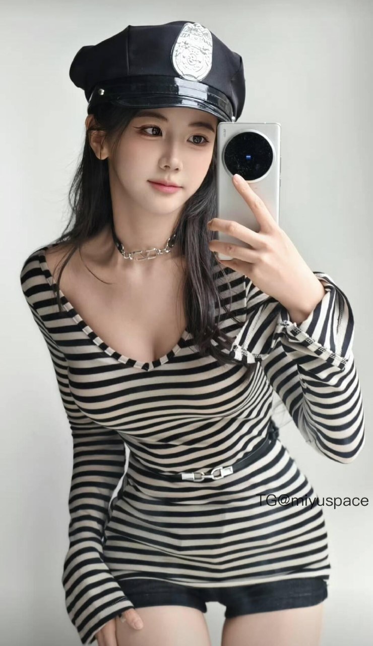 刘二萌 2025-05-27 02:29:27 哥哥千万别错过的写真