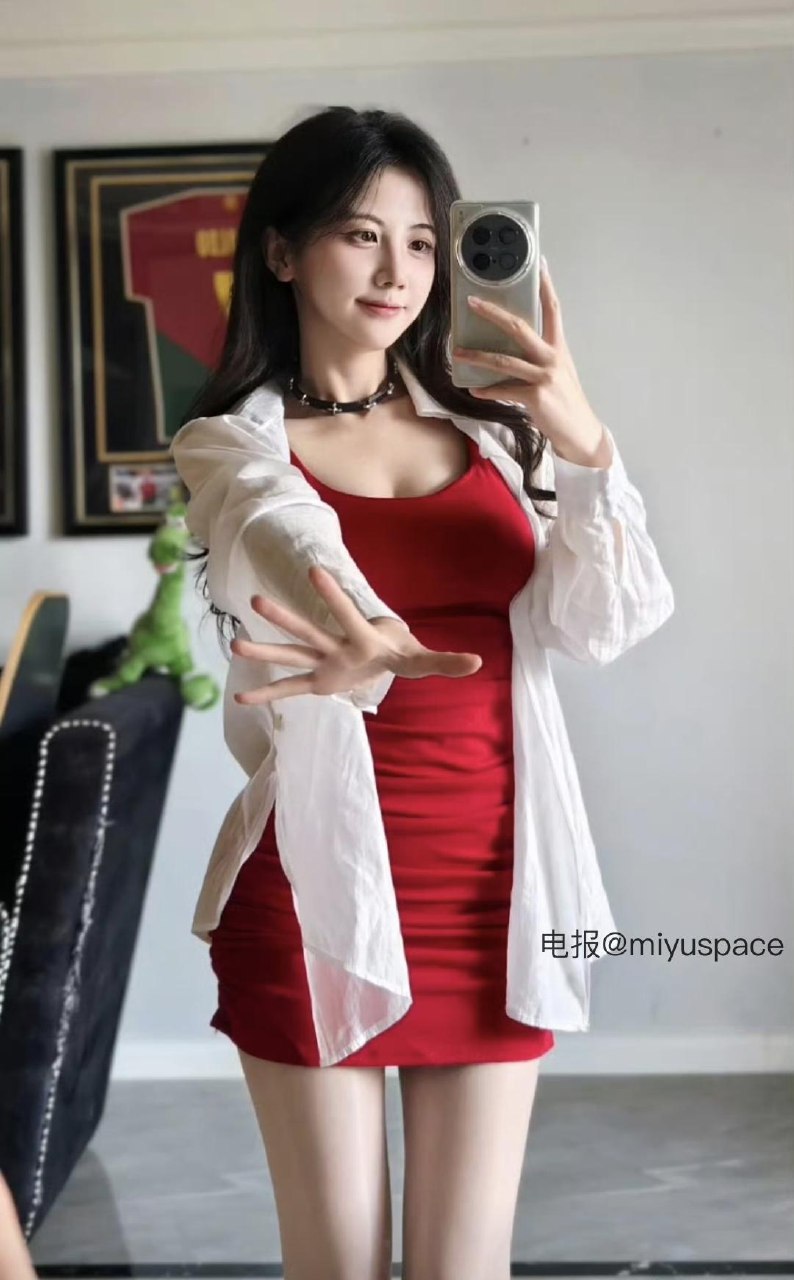 刘二萌 2025-05-27 00:29:03 妹妹炒鸡听话📣