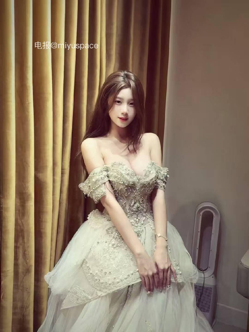 冰糖雪梨 2025-05-29 11:02:02 这个世界欠调教