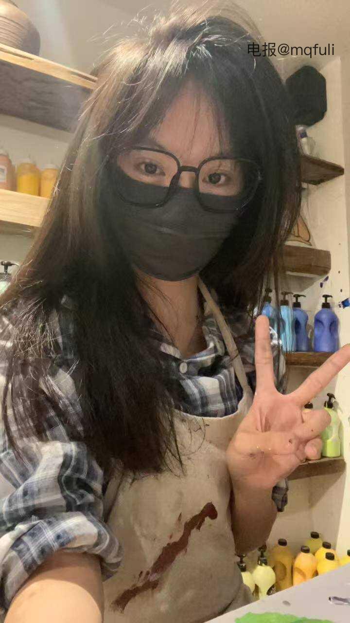 皮卡邱 2025-05-29 14:36:07 岁月不声不响却让人慌慌张张.