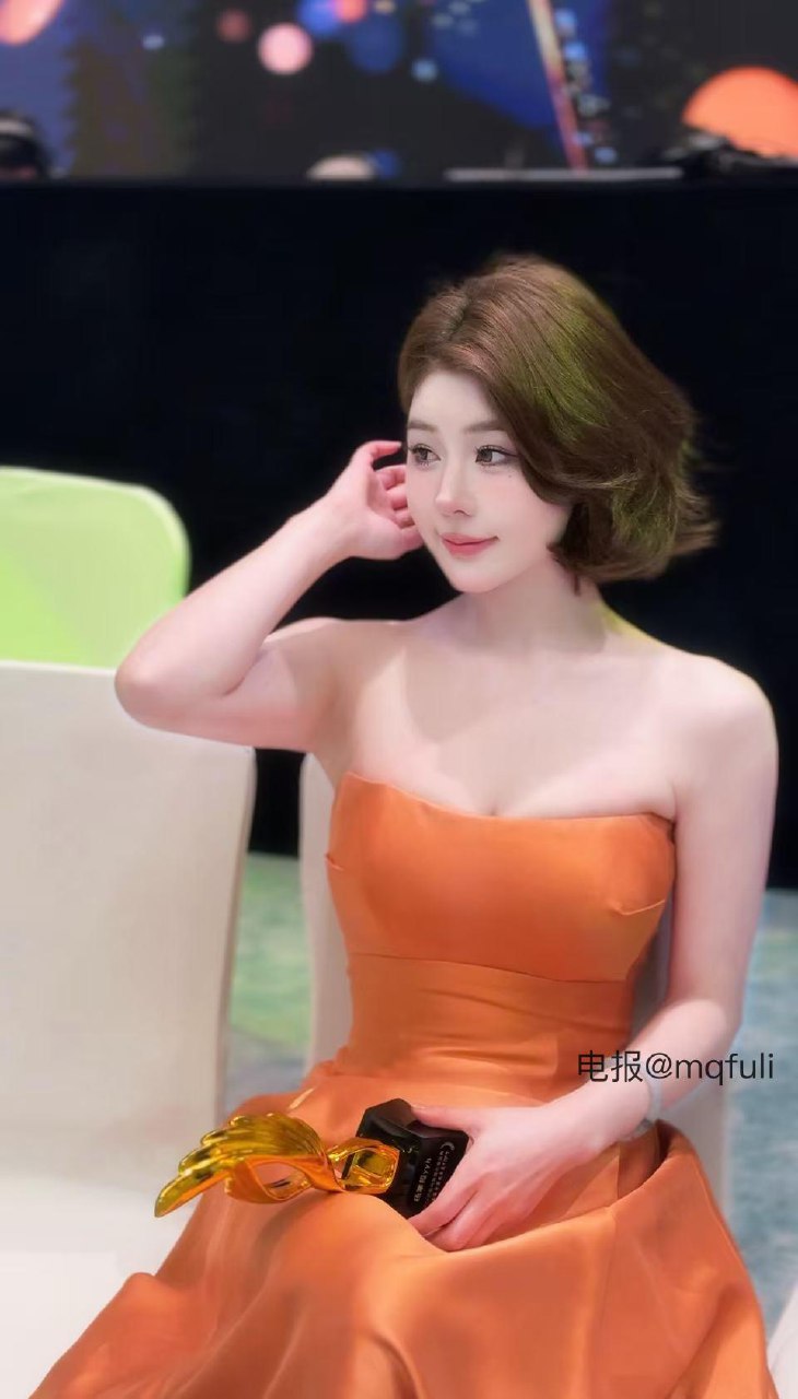 手什么葵 2025-05-26 17:17:13 露出点马脚吧 让我知道你也在想我