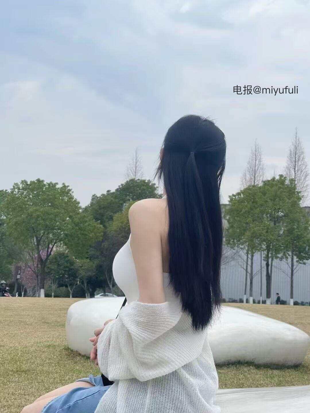 雪顶 2025-05-29 19:11:42 生活的草稿箱