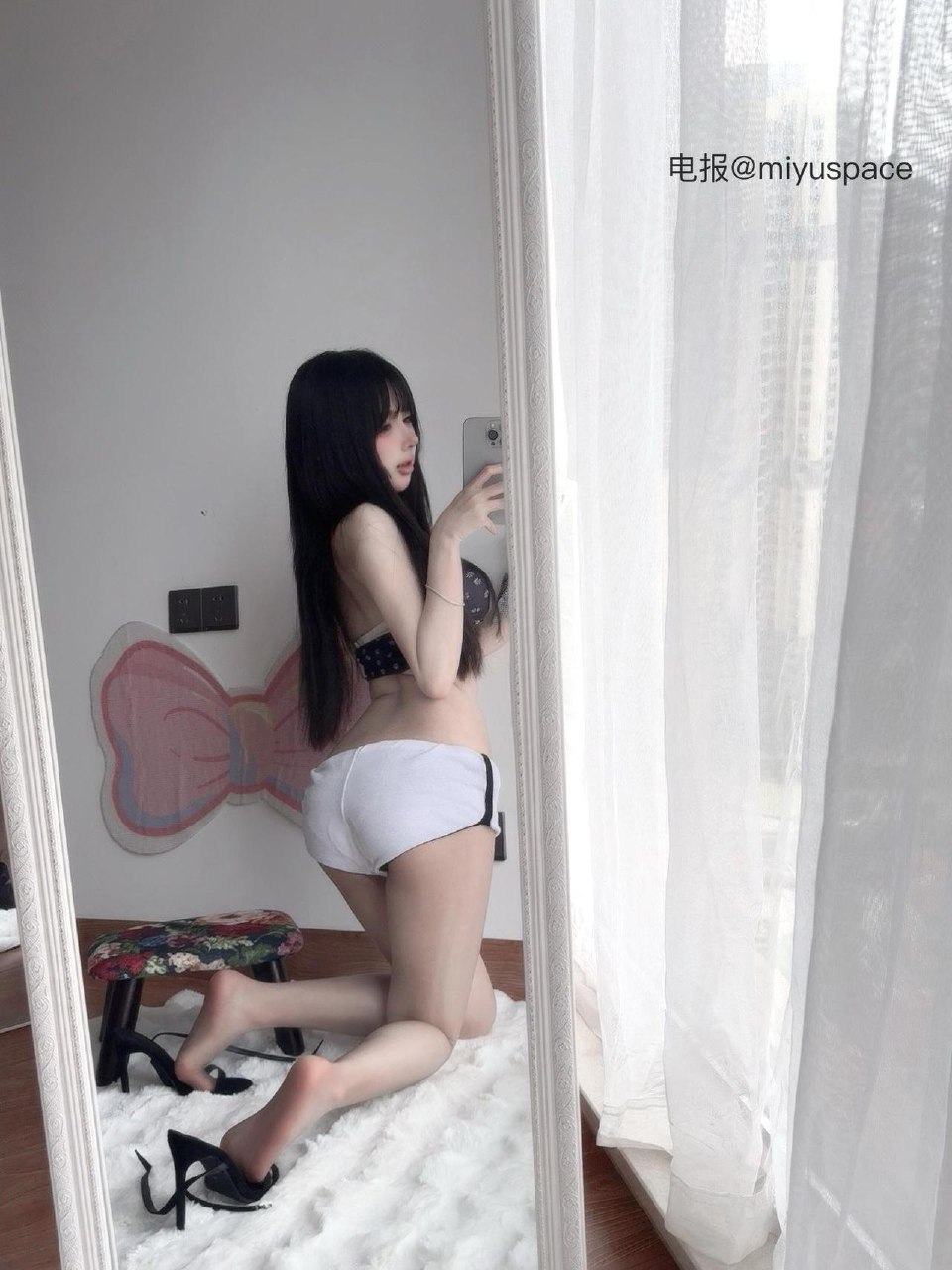 是只小甜宠 2025-05-30 22:54:02 他不懂#腿控##反差##少女##秀身材##颜值#