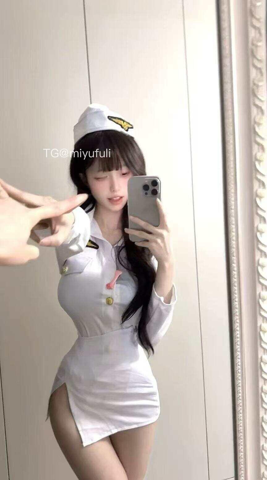 小马漫漫 2025-05-27 02:12:46 看你挺会走路，要一起散步吗