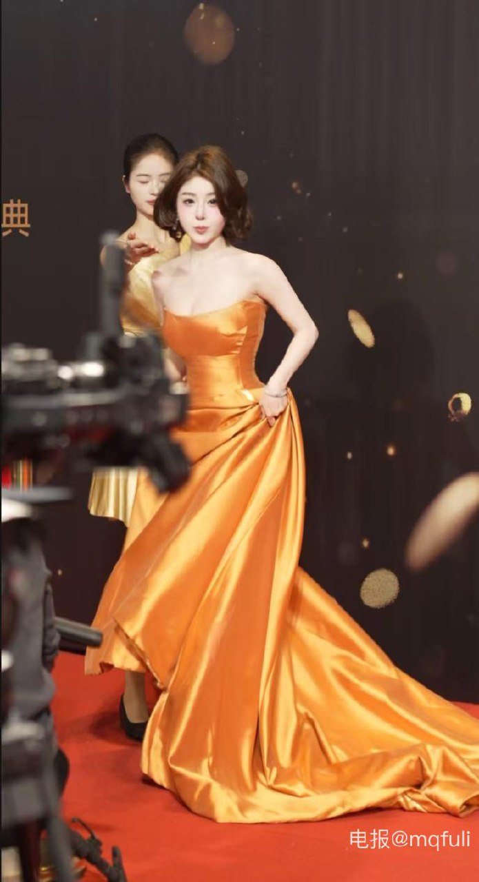 手什么葵 2025-05-26 17:17:13 露出点马脚吧 让我知道你也在想我