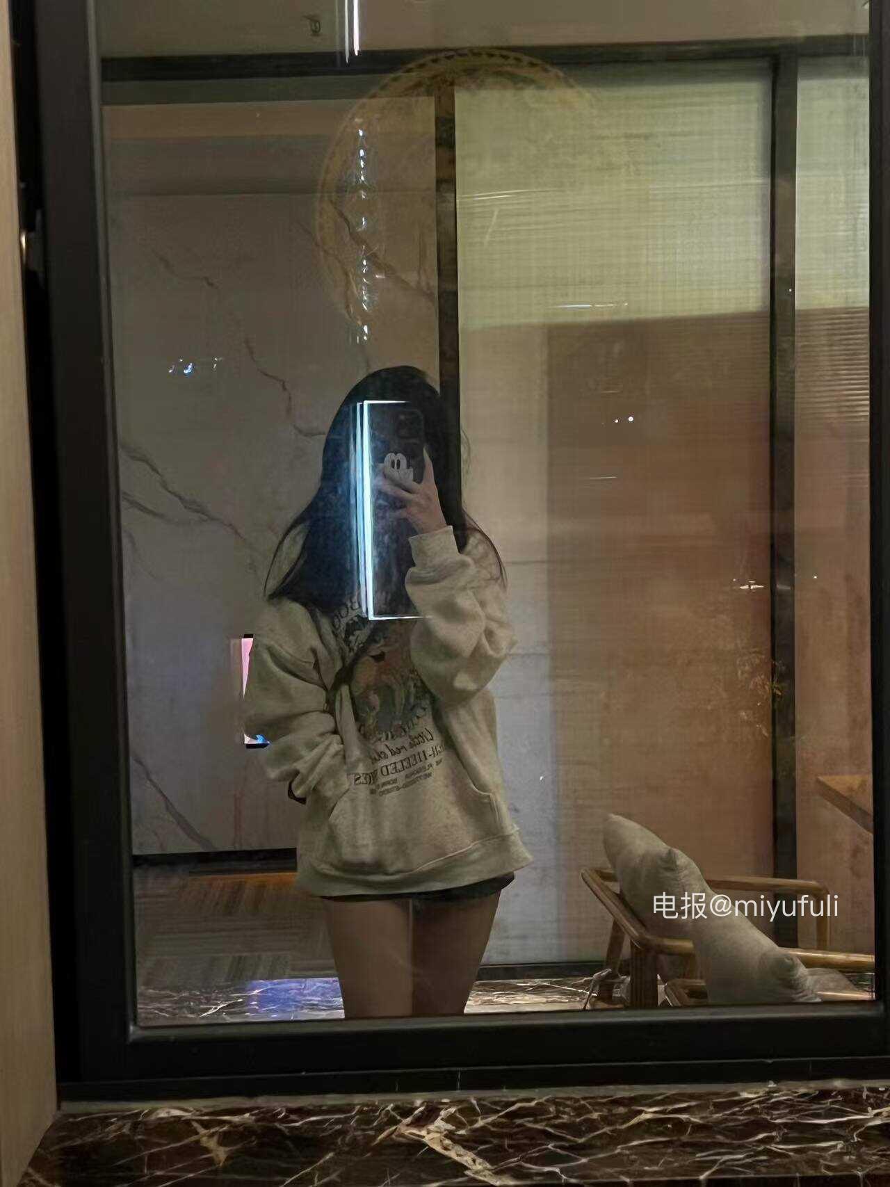 皮卡邱 2025-05-29 14:36:07 岁月不声不响却让人慌慌张张.