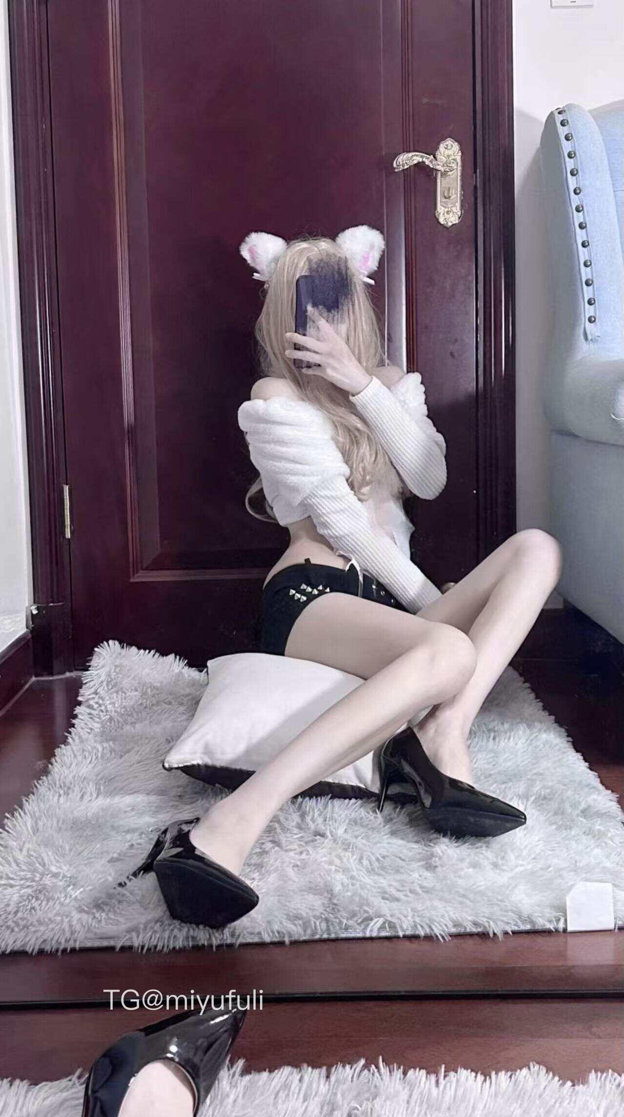 草莓酸奶 2025-05-29 15:58:20 在所有的未来中我只期待我自己