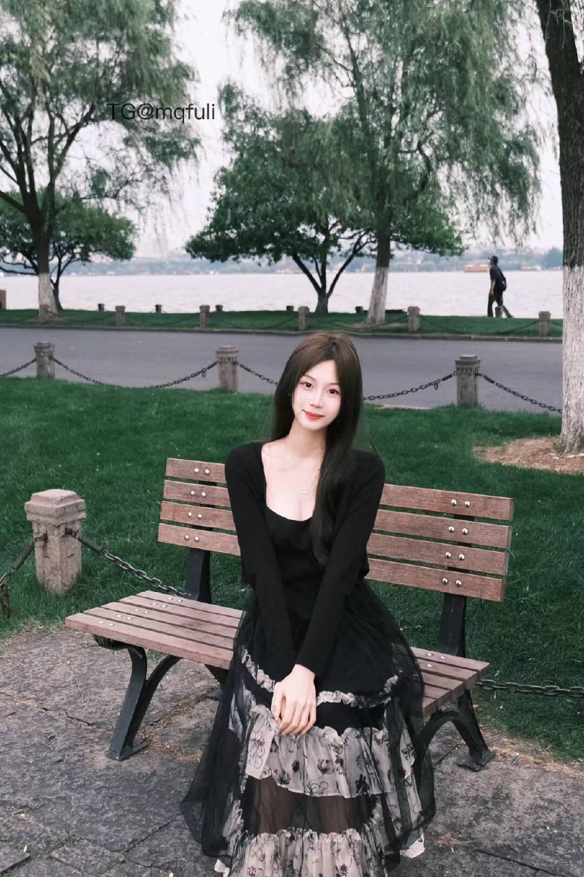 冰糖雪梨 2025-05-29 10:47:27 我要陪着你，一直