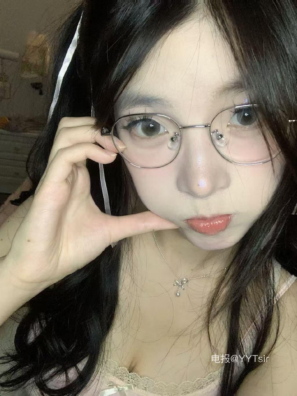 小熊大王 2025-05-26 22:55:08 谁都不是你，也都不如你