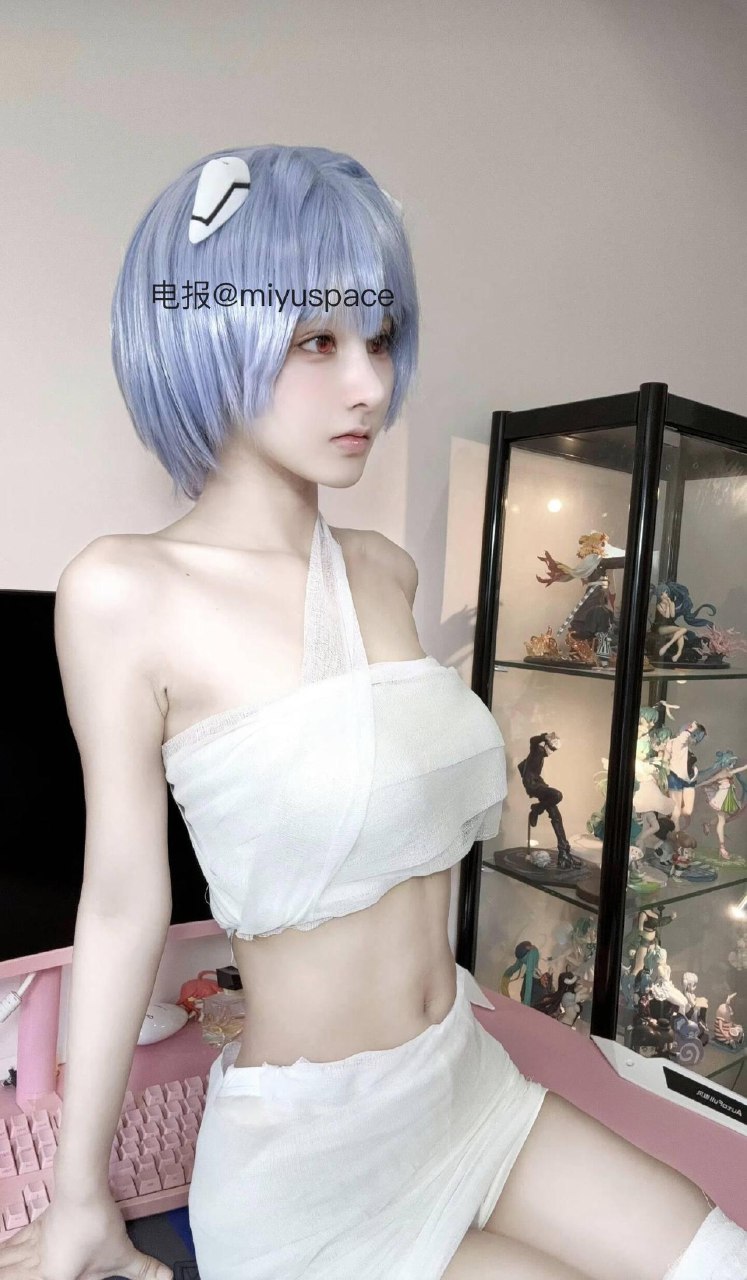 小熊酱 2025-05-28 11:33:05 其实早睡两个小时并不会错过什么重要消息