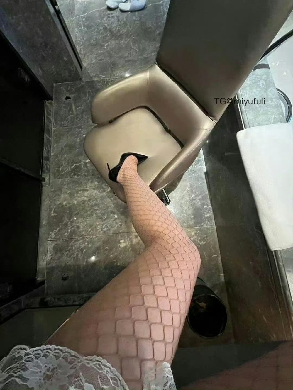 崽崽 2025-05-31 17:05:09 黑丝！