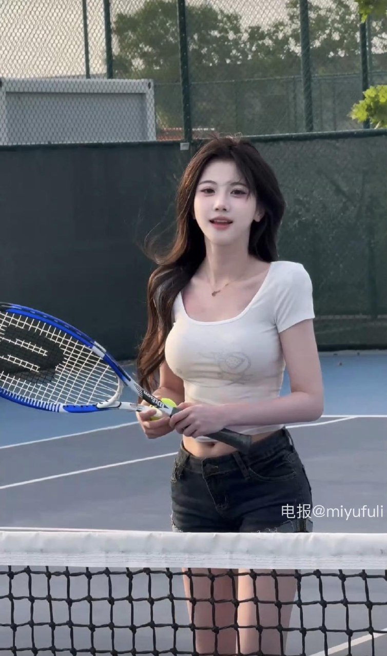 刘二萌 2025-05-26 22:10:12 乖是装的 吃定你的手段罢了