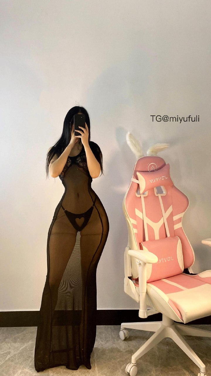 洋洋不是洋妞 2025-05-31 08:36:34 《❤️丁丁》黑丝透纱