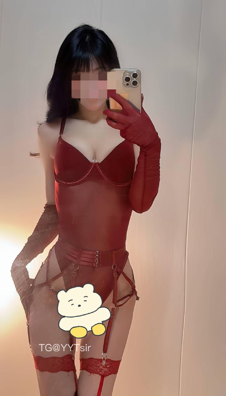 妮好甜 2025-05-23 14:57:24 红色战袍😎