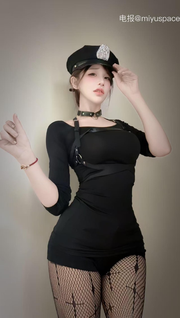 嘉欣 2025-05-27 01:42:57 我手机好像坏了 收不到你的信息了