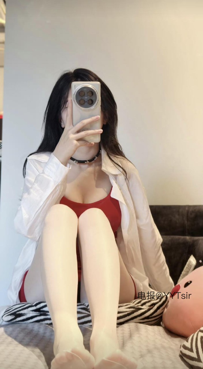 刘二萌 2025-05-27 00:29:03 妹妹炒鸡听话📣