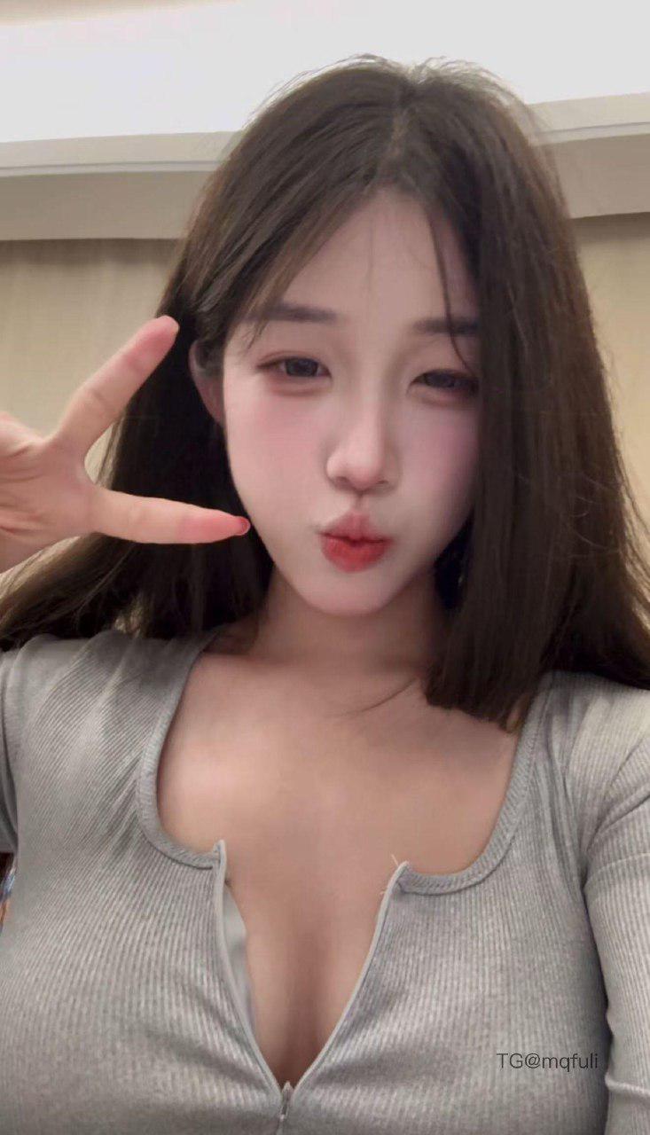 静静爱吃糖呀 2025-05-19 09:58:50 今日份