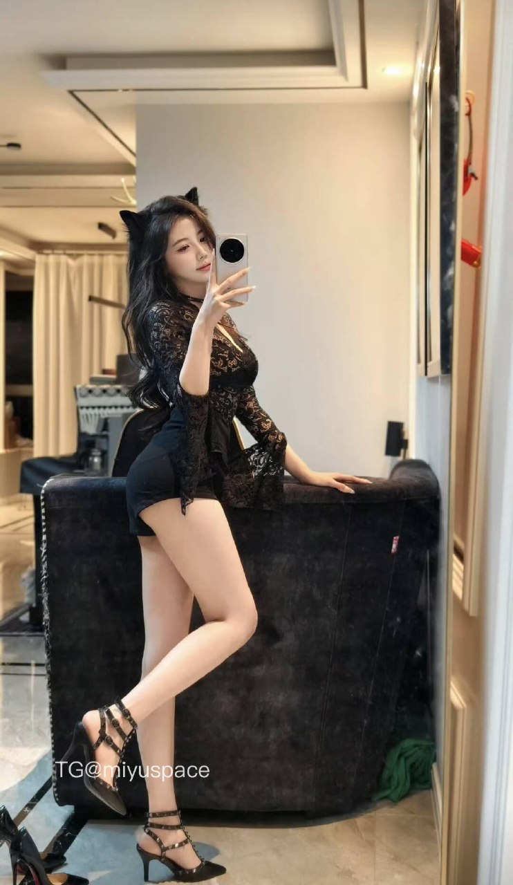 刘二萌 2025-05-27 02:18:38 超炸作品❗不入血亏❗夺命甜美系列😘