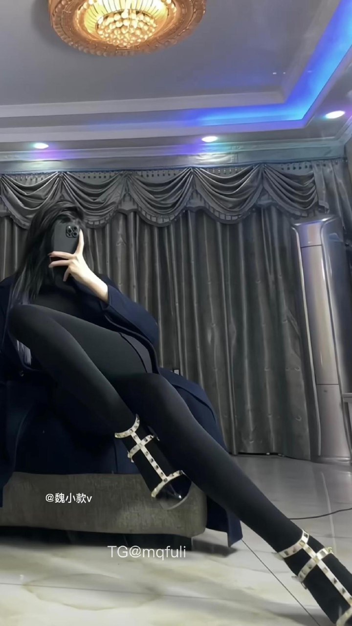 魏小款v 2025-05-26 17:26:36 看🦵