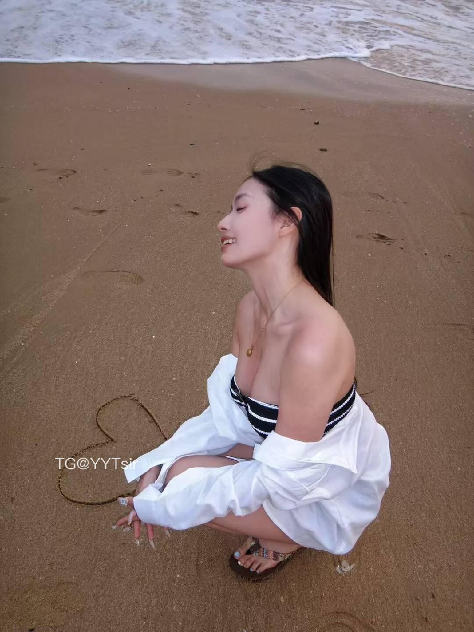 无关关子 2025-05-27 03:46:56 最爱是黄昏下的海