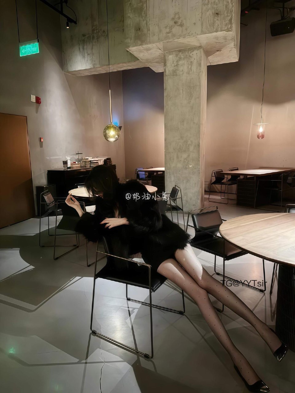 都快兔了 2025-05-30 21:36:23 这才是真正的丝袜奶茶