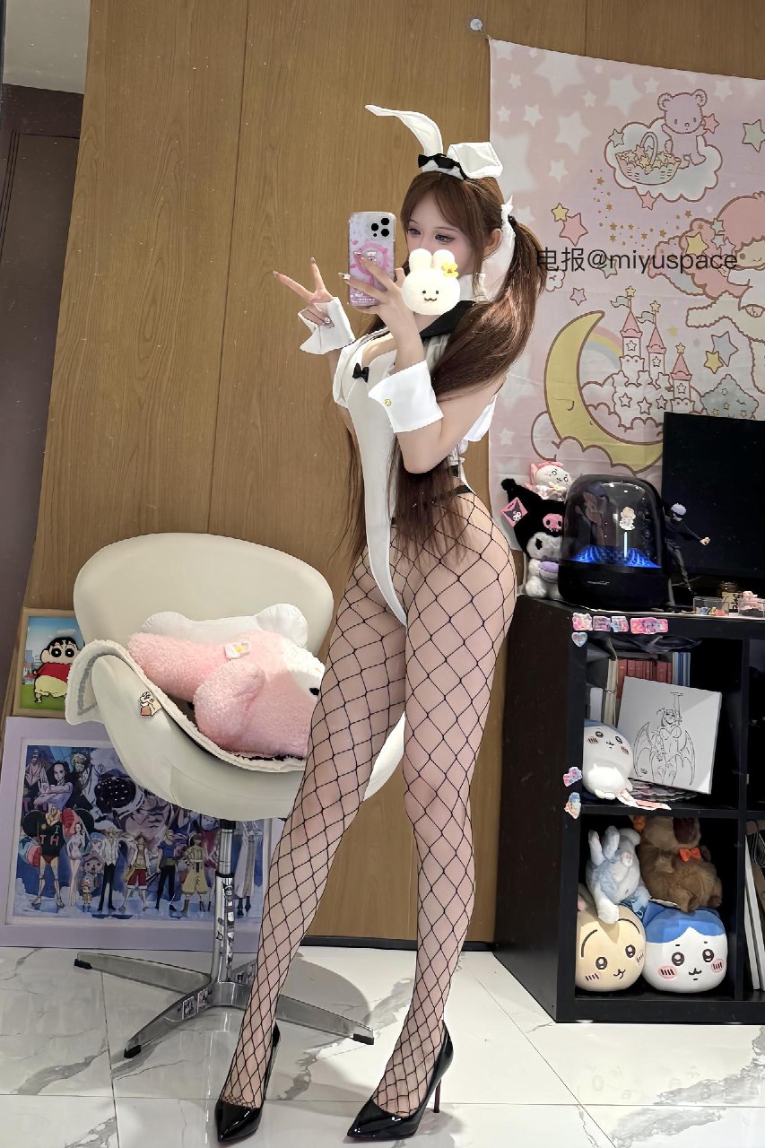 超蓝布罗莉 2025-05-31 11:02:26 🐰宝宝又来啦🥺📸绝对不会失望的大渔网👀