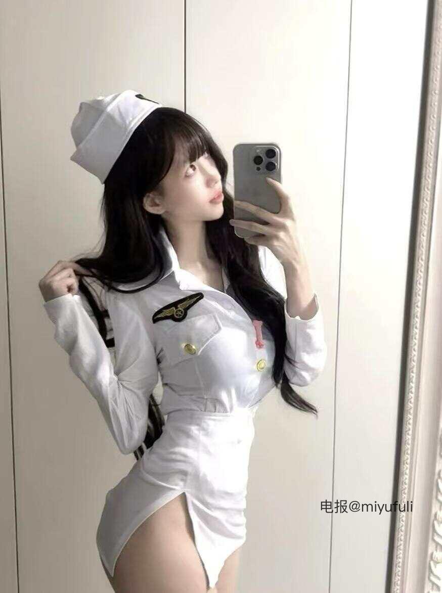 小马漫漫 2025-05-27 02:12:46 看你挺会走路，要一起散步吗