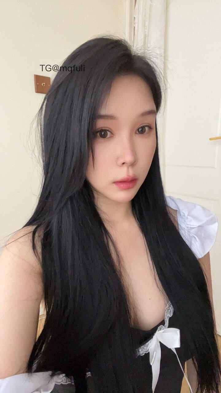 小姨 2025-05-31 14:52:59 你是想稳住还是吻住～