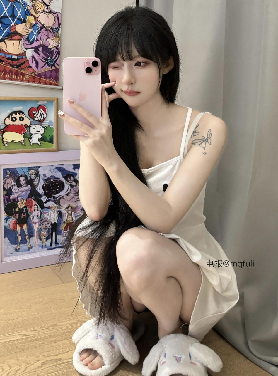 超蓝布罗莉超蓝布罗莉 2025-05-31 03:58:35 丸子头 萝莉 渔网🎣