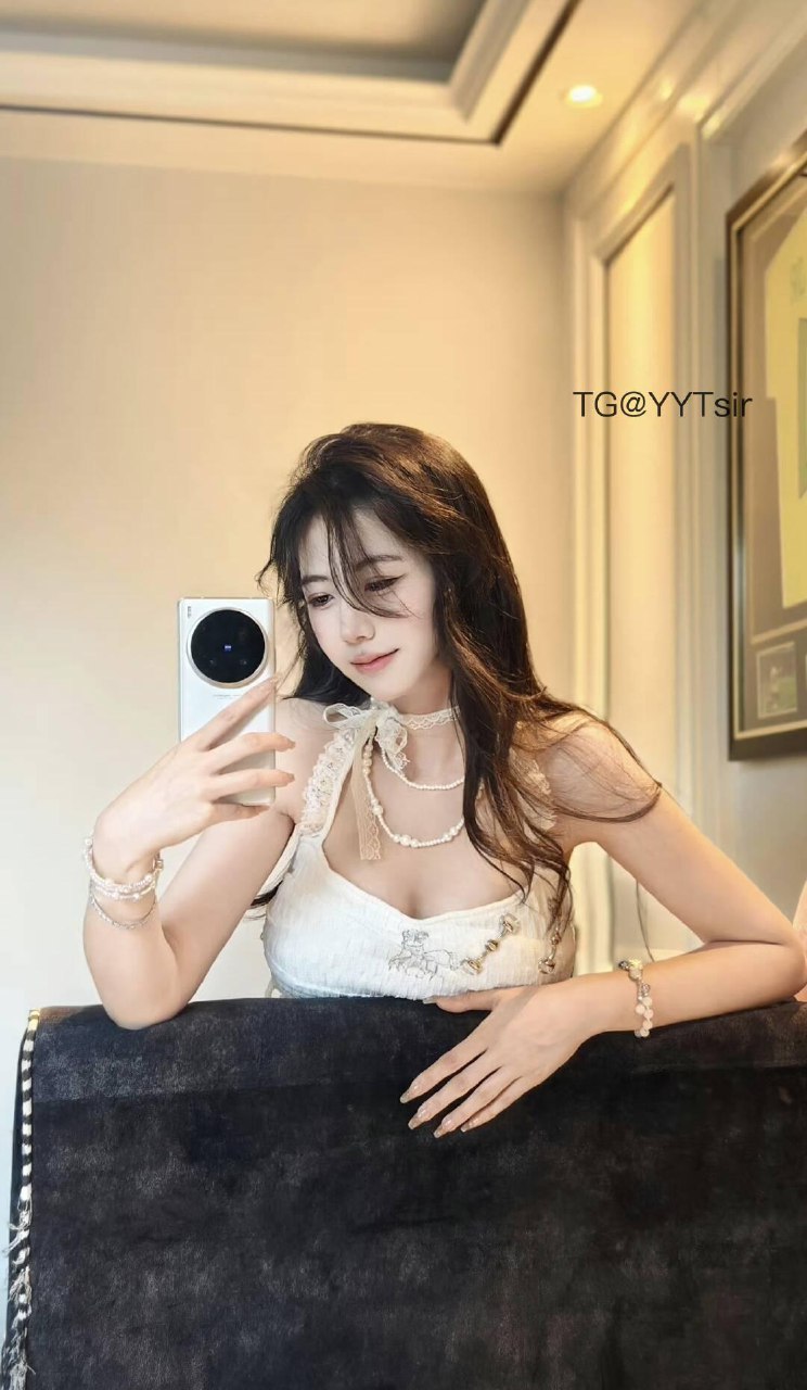 刘二萌 2025-05-27 02:15:16 嘴巴再硬 亲起来也是软的