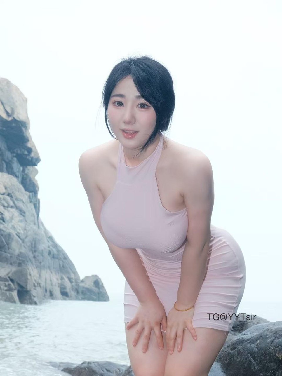 霸王龙女孩 2025-05-28 12:58:45 激情海边🏝️派对独享👙