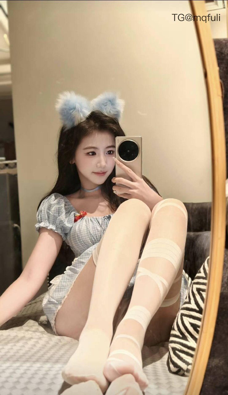 刘二萌 2025-05-27 02:14:10 老公们~顶级福利来啦