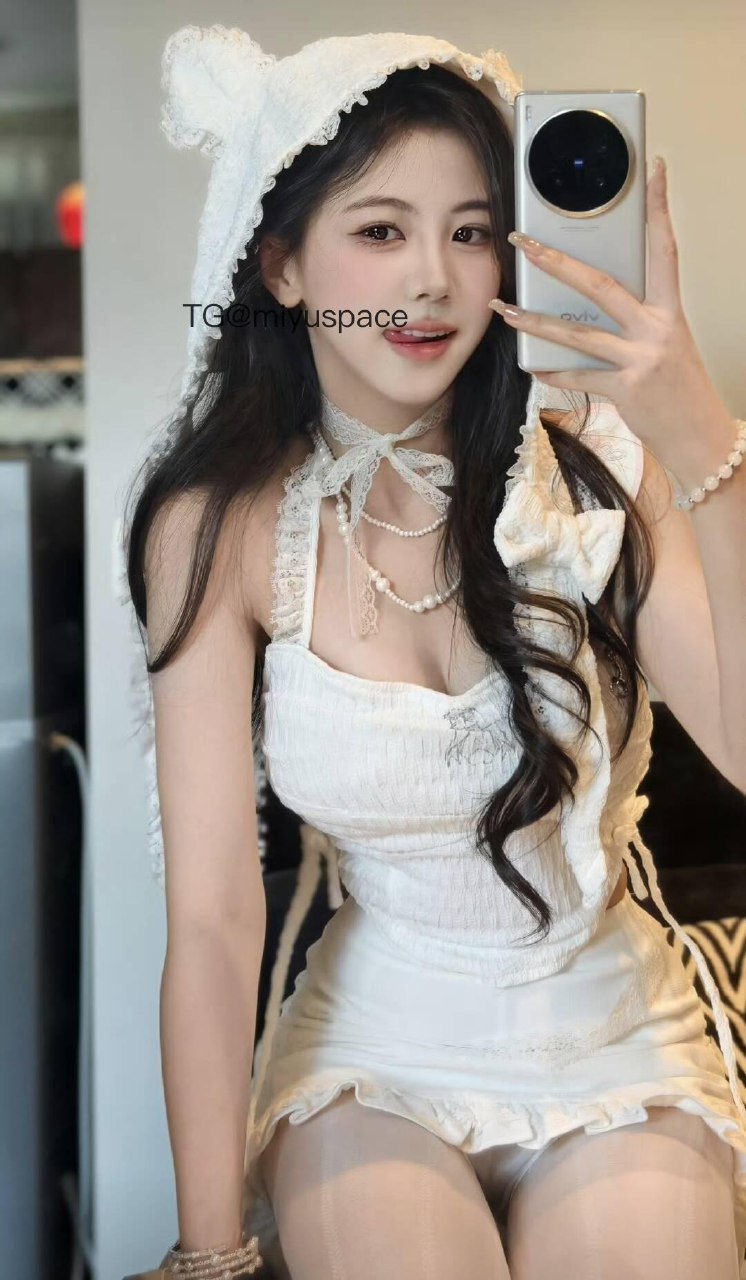 刘二萌 2025-05-27 02:09:07 老公们~绝美福利来啦❗️❗️ 二萌在没有天花板的地方尽情释 😍