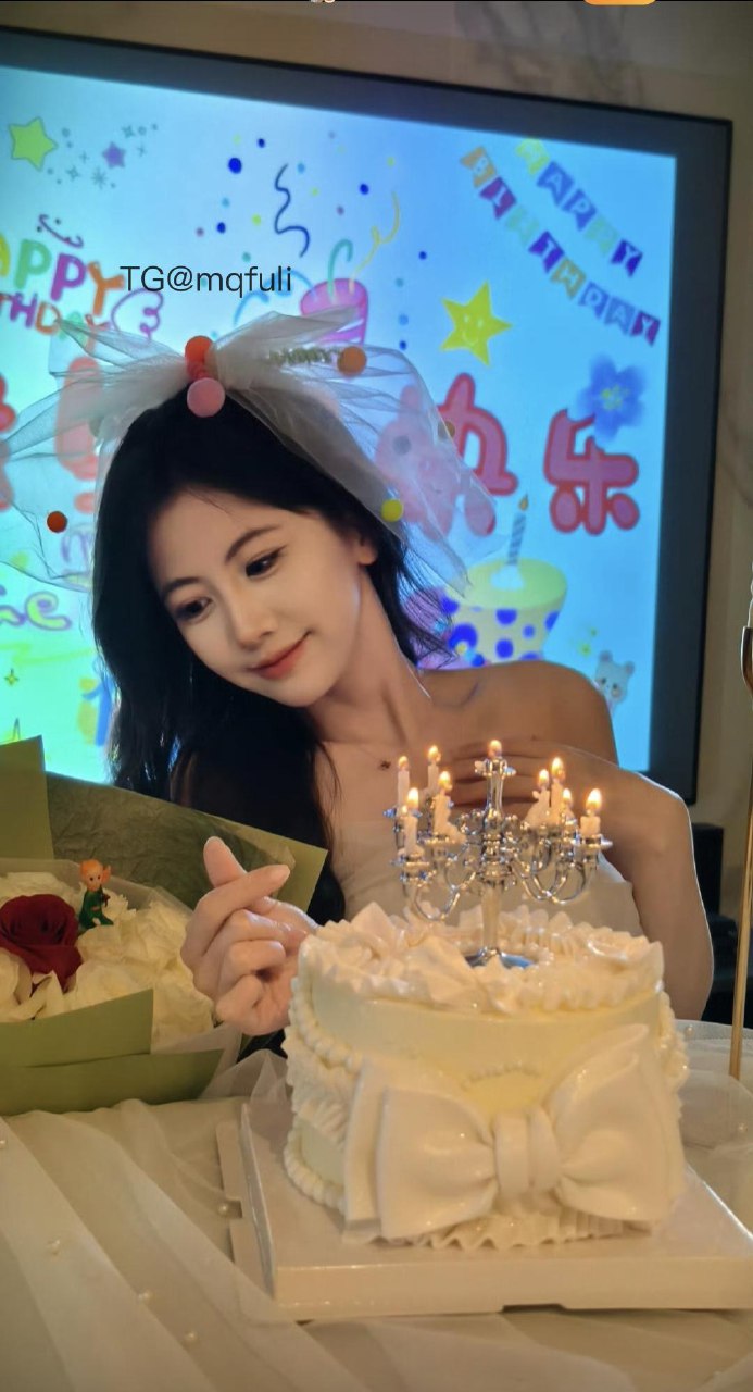 刘二萌 2025-05-26 22:05:44 忘掉肯德基 做我的堡堡