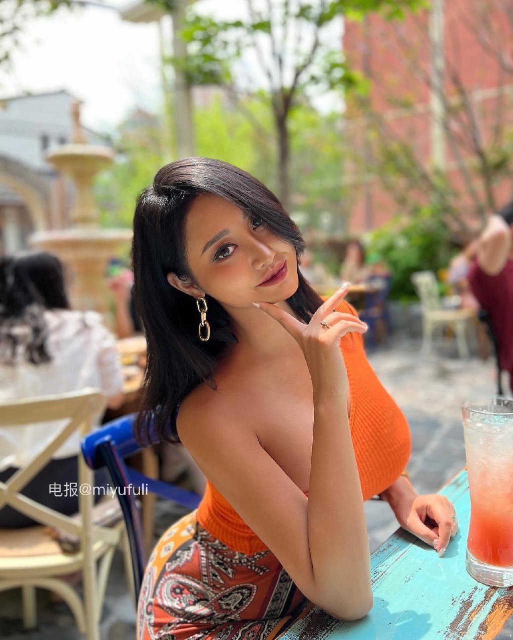 罗西老师 2025-05-30 09:14:08 短发时期