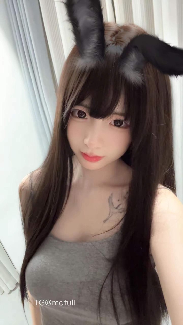 雪顶 2025-05-30 00:51:35 记住这一瞬间