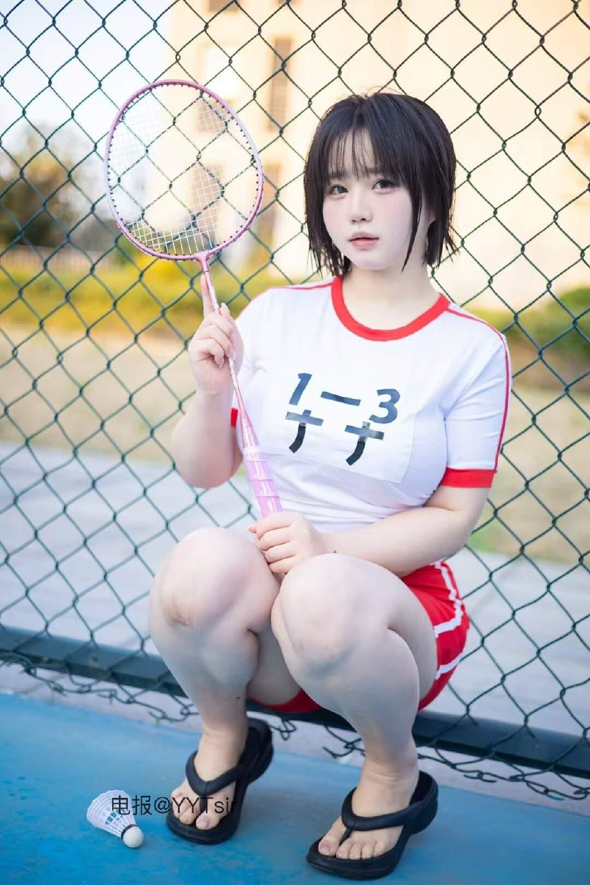 肉团娜子 2025-05-24 15:48:29 可以陪我运动一下嘛🥹