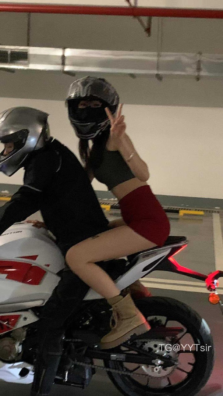 皮卡邱 2025-05-29 14:40:31 值得庆幸的是现在谁在我心里都不起波澜。