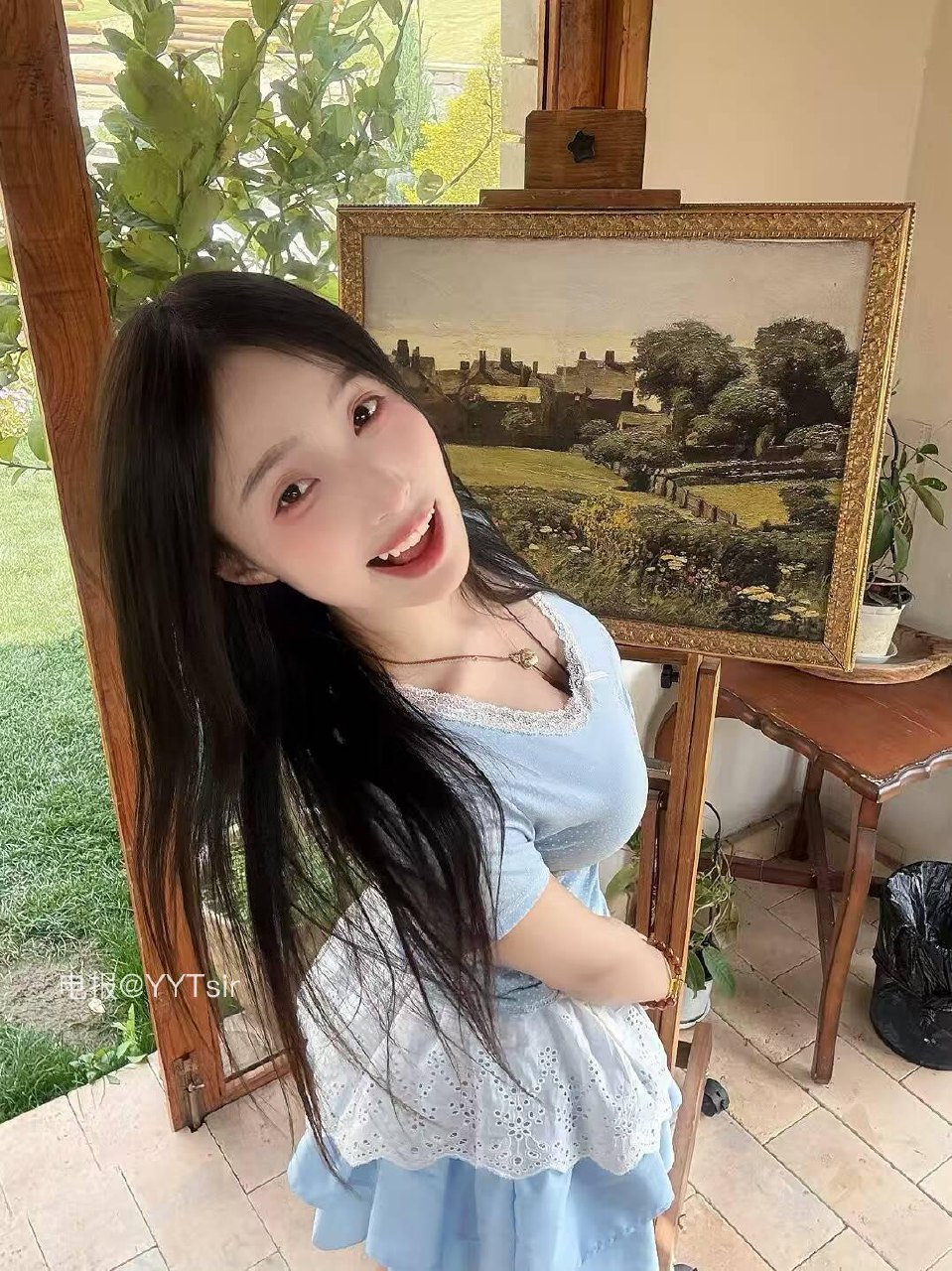 无关关子 2025-05-27 03:38:30 误入童话世界